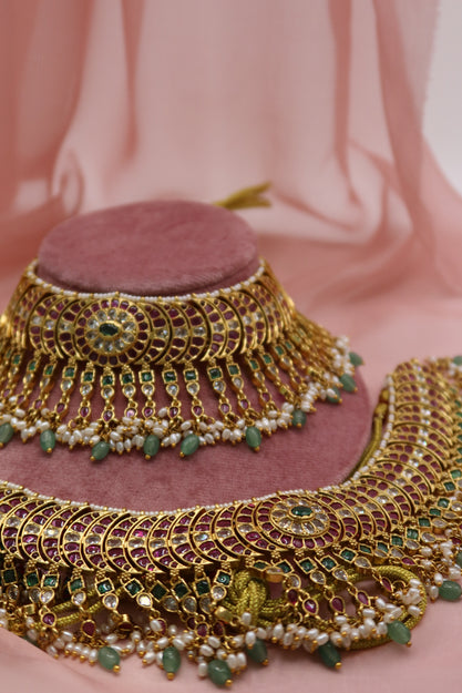 anaar rani traditional choker set