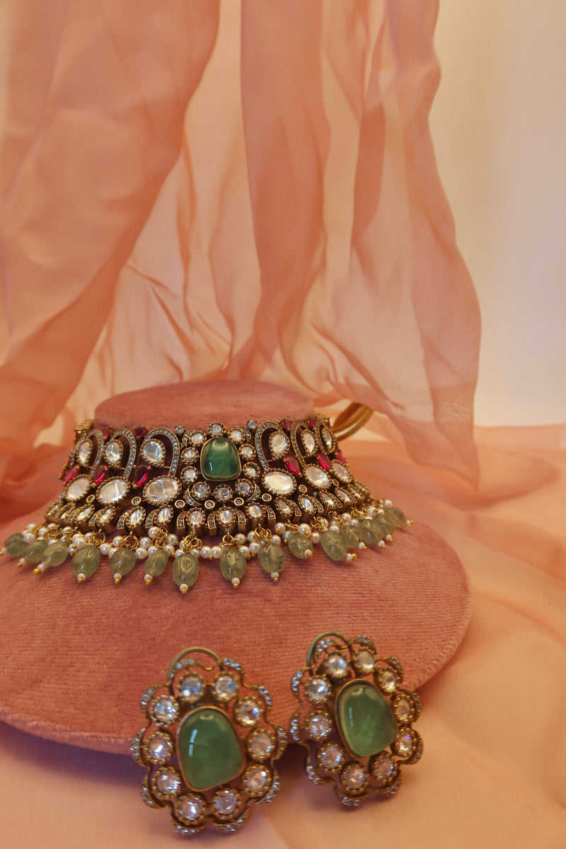 zamurrud necklace set