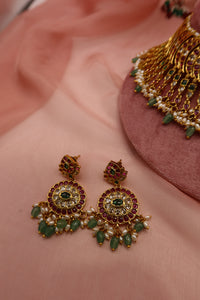 anaar rani traditional choker set